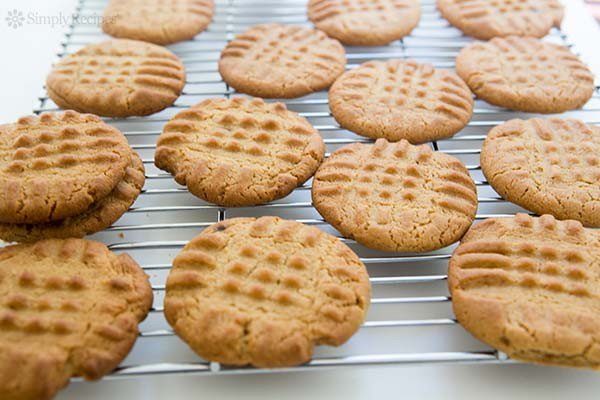 BISKUIT KACANG TANPA GULA DAN TEPUNG, UNTUK TEMAN OBAT DIABETES MINGGUAN